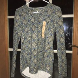 RUFF HEWN long sleeve with lace up in the front
